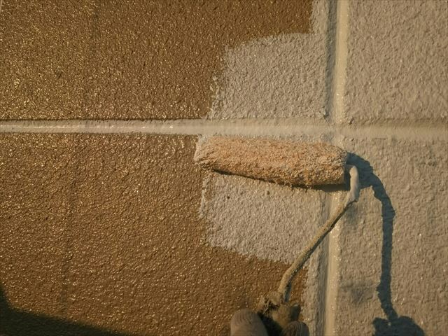 恵那市で外壁下塗り