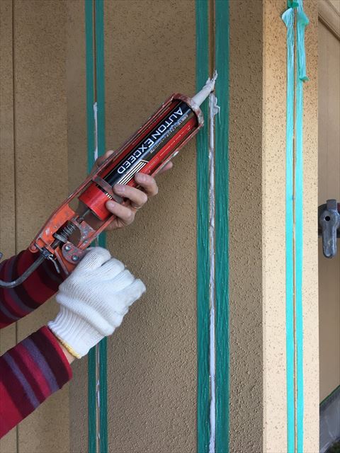 多治見市滝呂町で屋根外壁塗装工事目地打ち替え