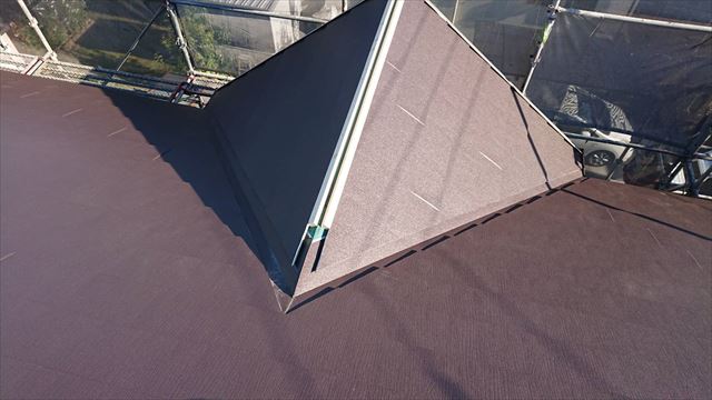 屋根のガルテクト葺き替え